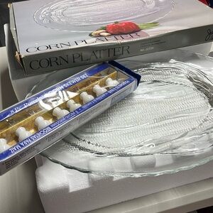 COPY - Vintage crystal corn platter. *NO BUNDLING ON THIS ITEM. MUST SHIP ALONE.